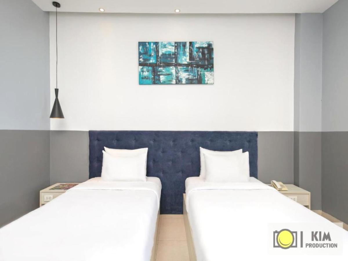 Capital O 1200 Salem Riverside Hotel ダナン市 エクステリア 写真